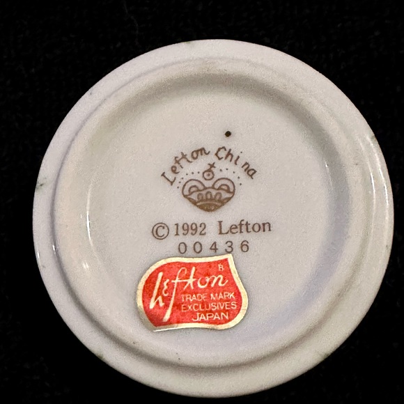 Vintage Set of 5 Trinket and Decor Boxes - Picture 9 of 16